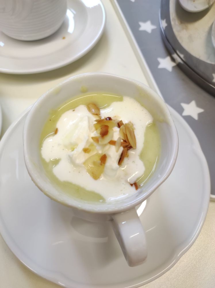 Zucchini-Cremesuppe