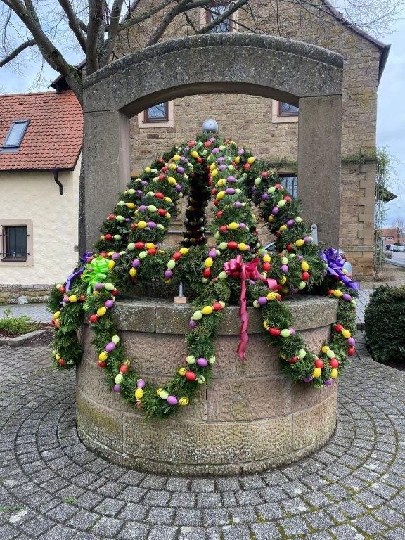 Osterbrunnen 2024 (2)