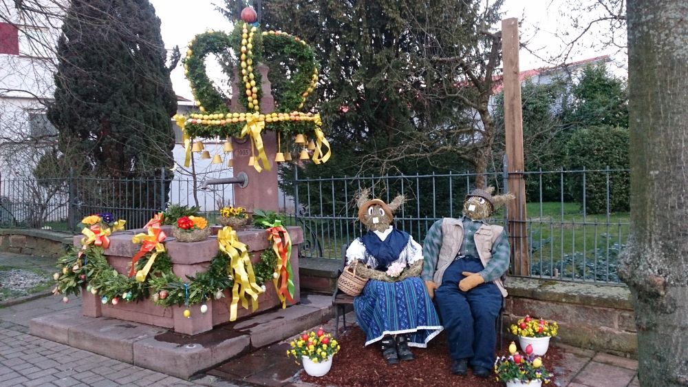 Epfenbacher_Osterbrunnen_2016
